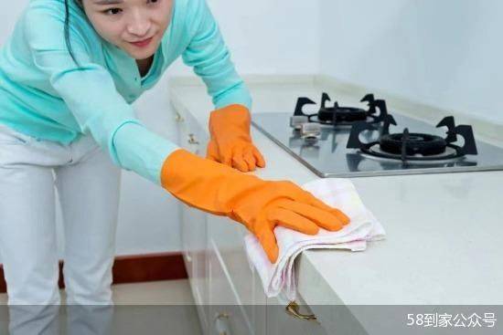 对接社区需求、鼓M6 米乐励企业增设员工制管理 政策助推家政服务业提质扩容(图1)